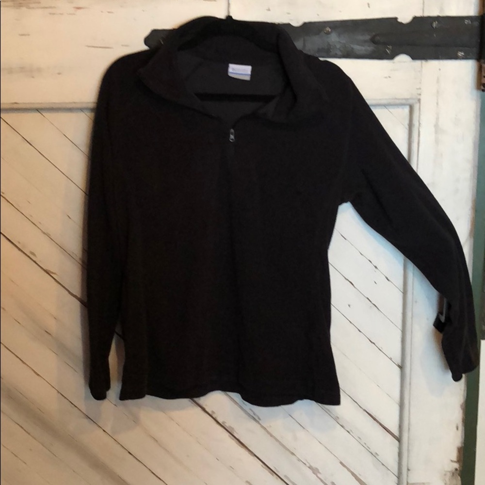 Black lightweight Columbia 1/4 zip